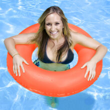 87130 | 35'' Swim Tube – Lifestyle 3