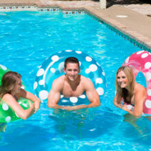 87136 | 36'' Polka Dot Swim Tube - Lifestyle 8