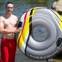 85607 | 47'' DLX River Cruiser Tube - Lifestyle 4