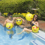 81115 | 16'' Expressions Play Ball 4-Pack - Lifestyle 3