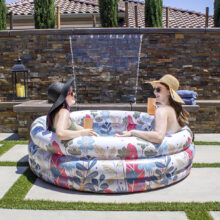 81606 LS SummerGardenPool 03 RGB 800x800px