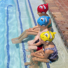 99032LsGroupFishSiliconeSwimCapRGB800px